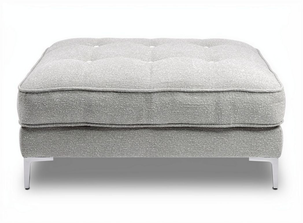 Square ottoman in light gray fabric with tufted design 80 x 80 x 30cm